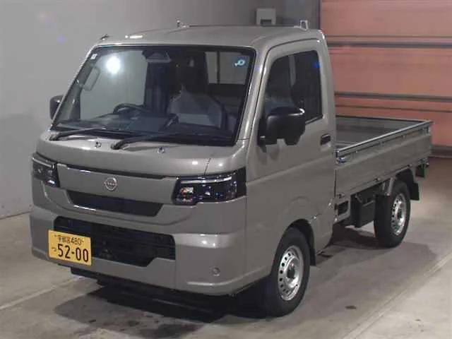 Nissan NT100 Clipper DR16T 2026